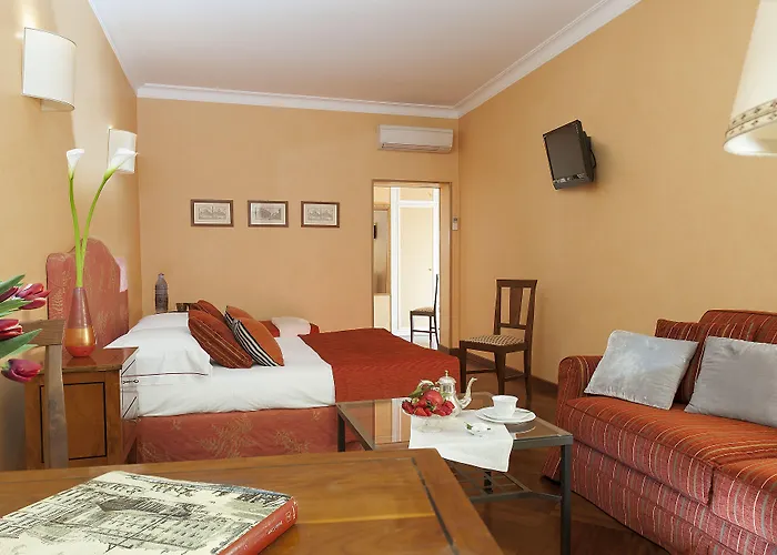 All'orologio Bed and Breakfast 4*